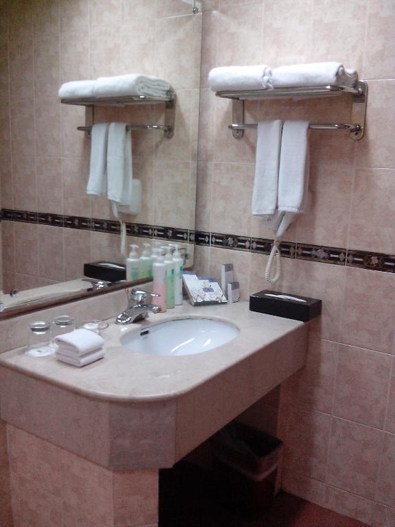 Garden City Hotel Chengdu Ruang foto
