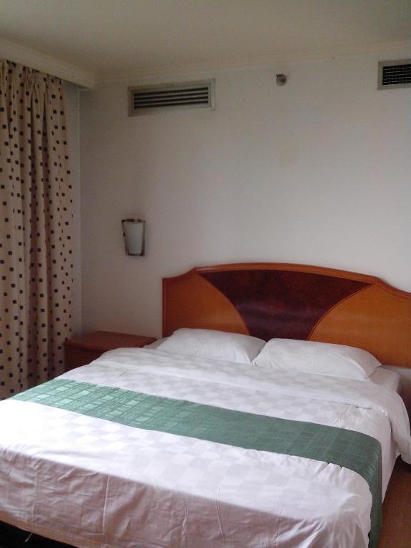 Garden City Hotel Chengdu Ruang foto