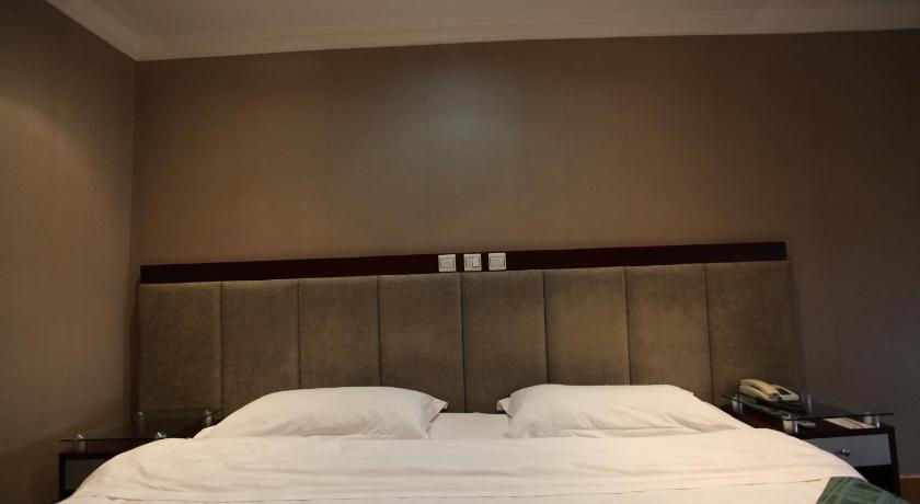 Garden City Hotel Chengdu Ruang foto