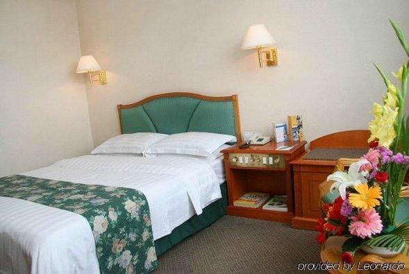 Garden City Hotel Chengdu Bagian luar foto