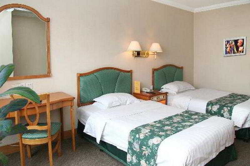 Garden City Hotel Chengdu Bagian luar foto